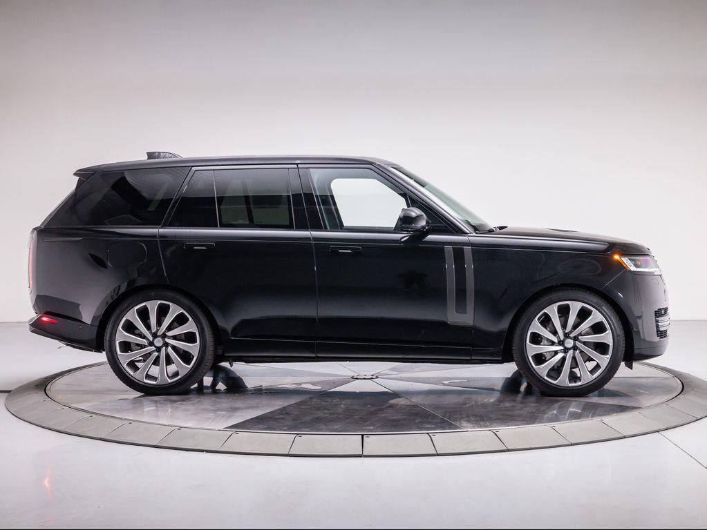 new 2025 Land Rover Range Rover car