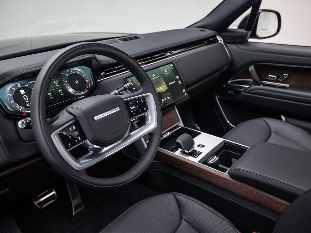 new 2025 Land Rover Range Rover car