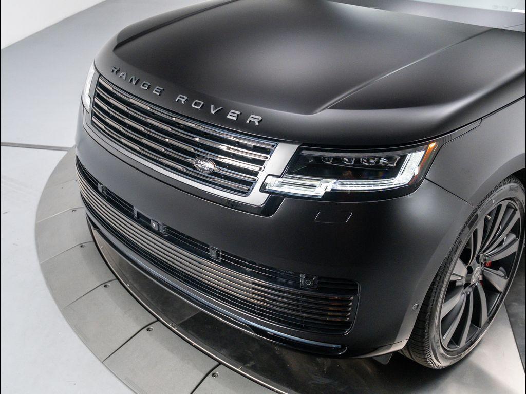 new 2025 Land Rover Range Rover car