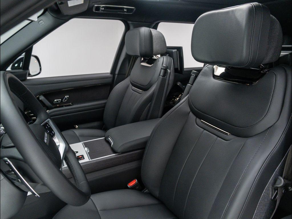 new 2025 Land Rover Range Rover car