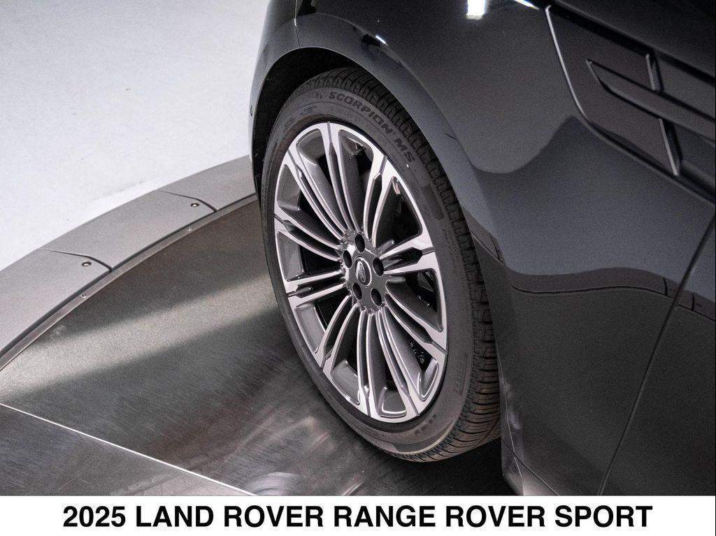 new 2025 Land Rover Range Rover Sport car