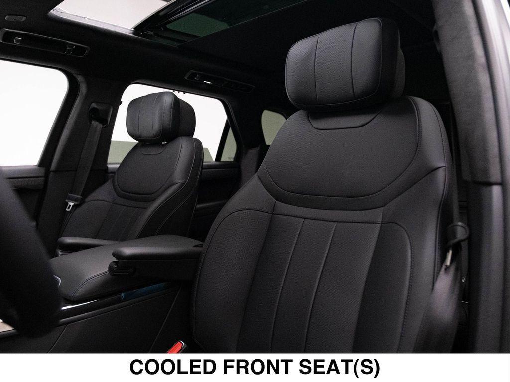 new 2025 Land Rover Range Rover Sport car