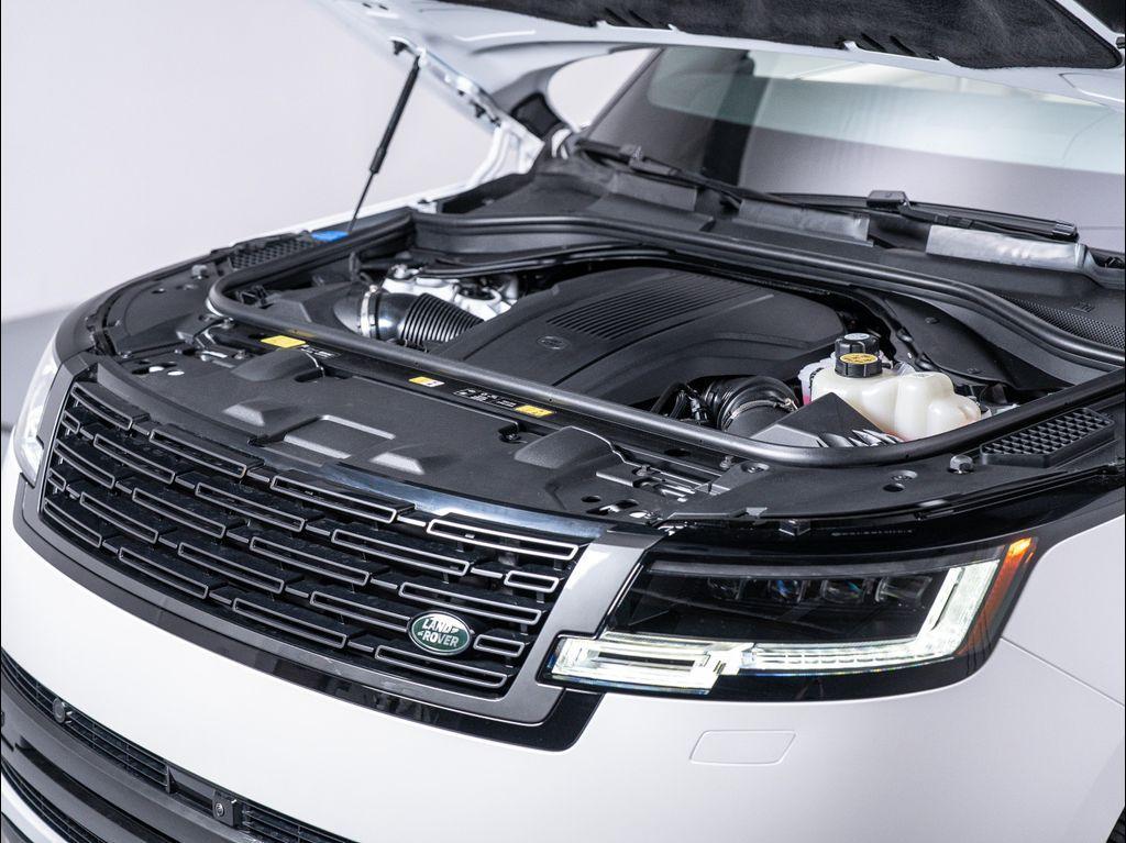 new 2025 Land Rover Range Rover car