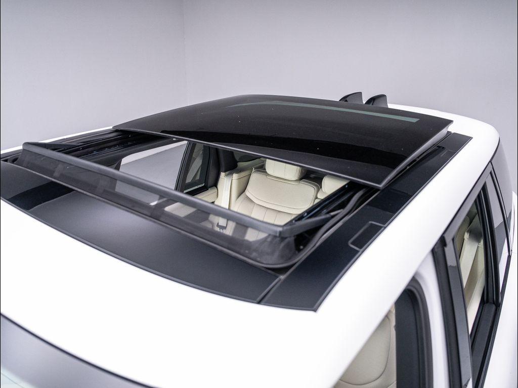 new 2025 Land Rover Range Rover car