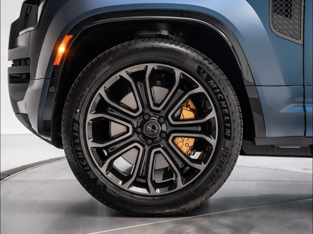 new 2026 Land Rover Defender car