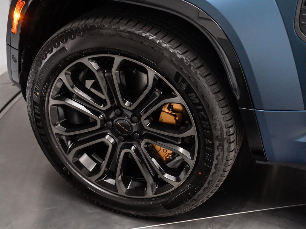 new 2026 Land Rover Defender car