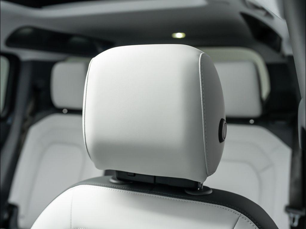 new 2026 Land Rover Defender car