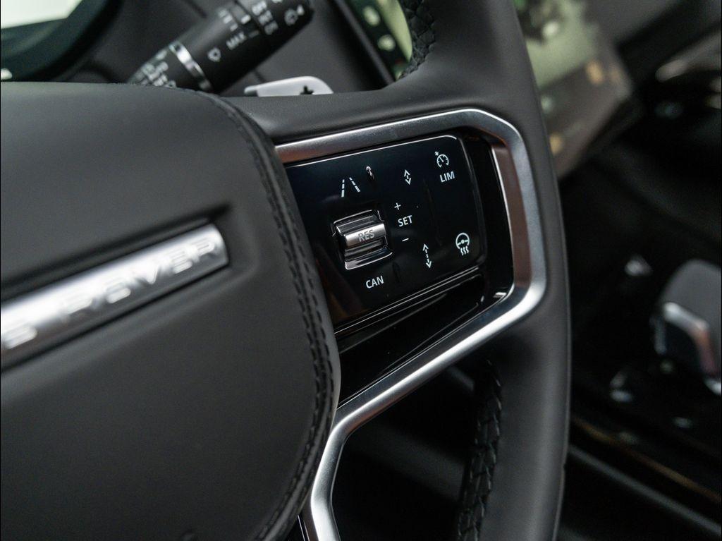 new 2025 Land Rover Range Rover Sport car