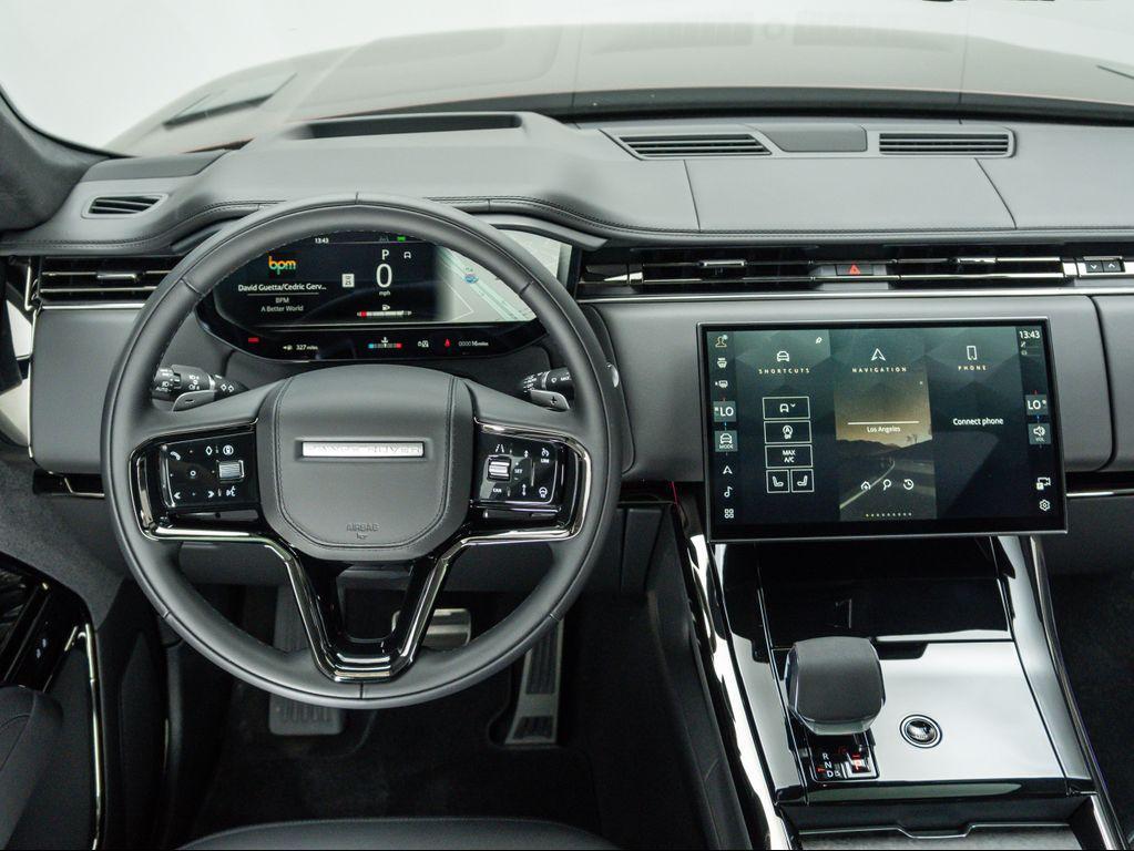 new 2025 Land Rover Range Rover Sport car