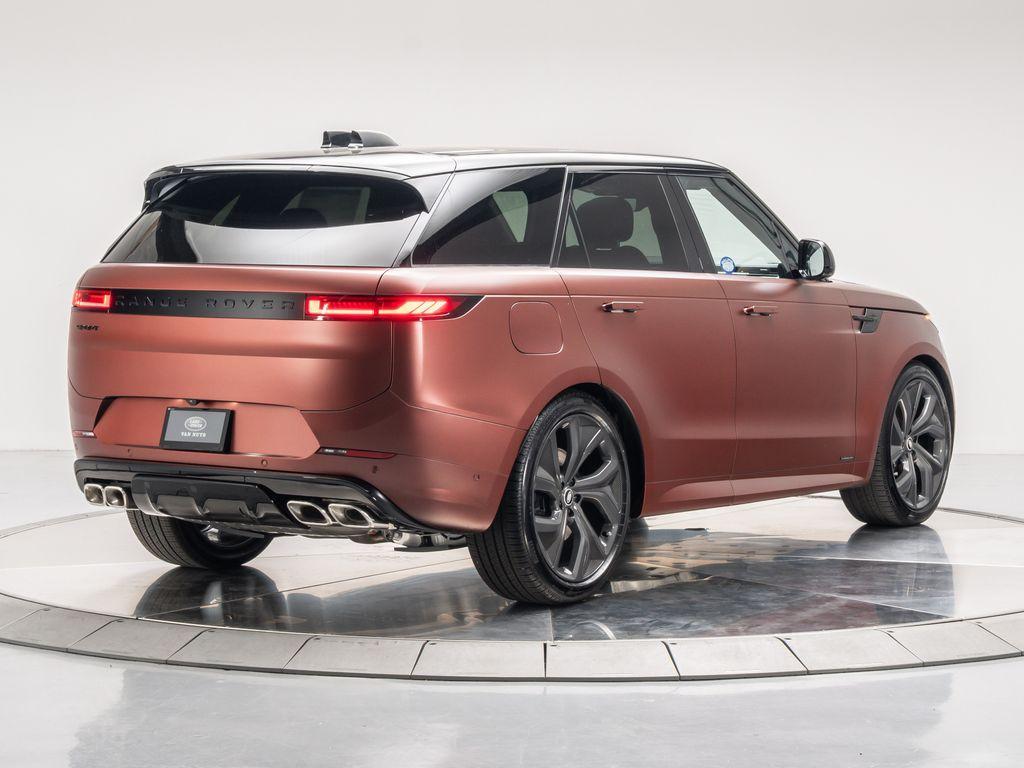 new 2025 Land Rover Range Rover Sport car
