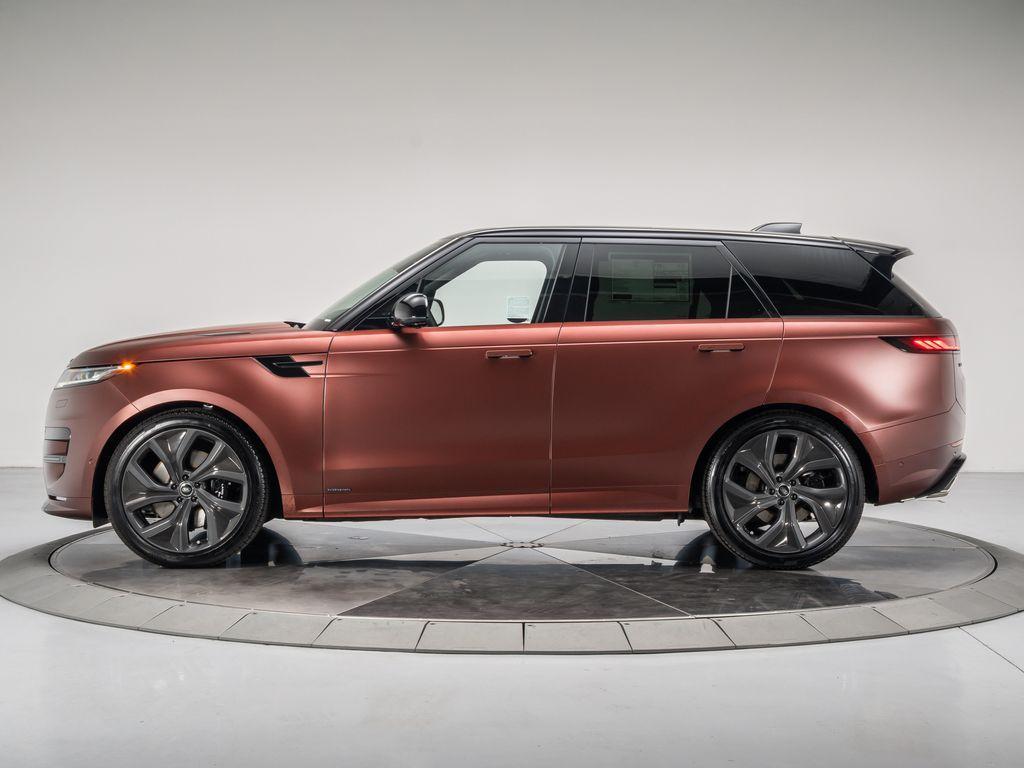 new 2025 Land Rover Range Rover Sport car
