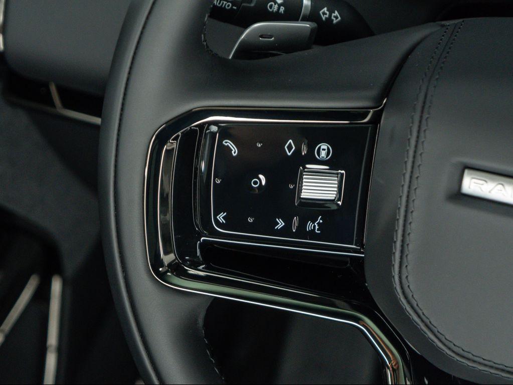 new 2025 Land Rover Range Rover Sport car