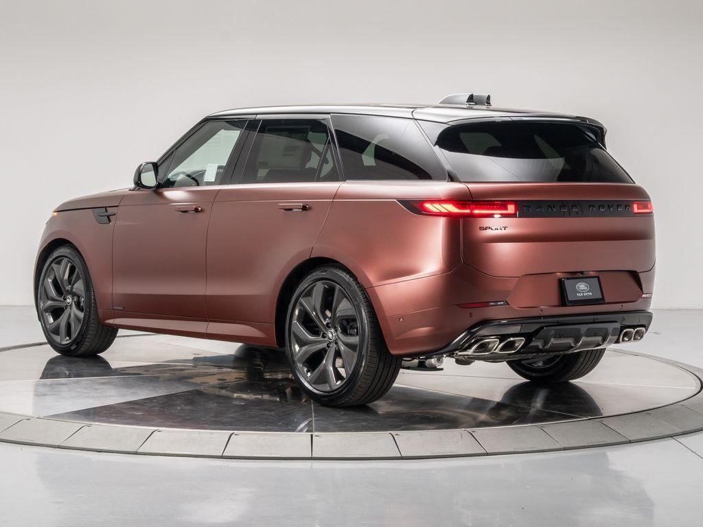 new 2025 Land Rover Range Rover Sport car