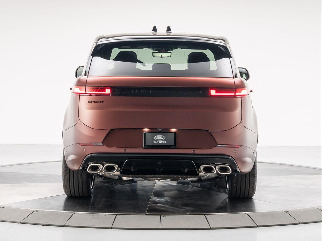 new 2025 Land Rover Range Rover Sport car