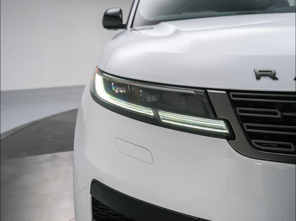 new 2025 Land Rover Range Rover Sport car
