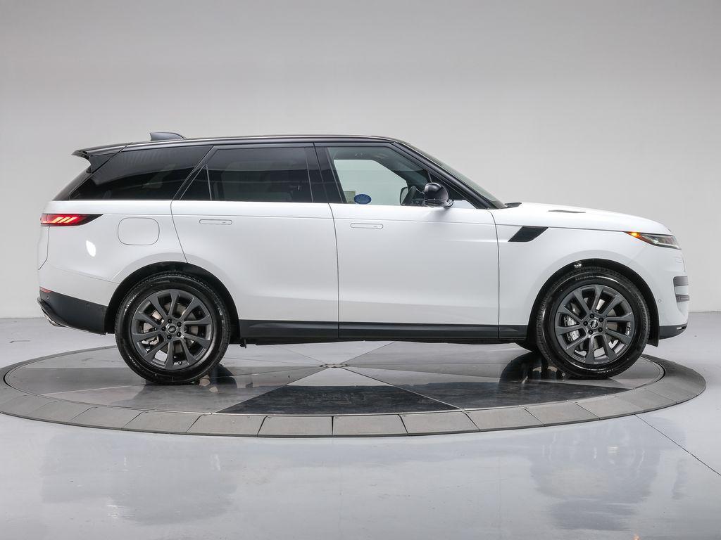 new 2025 Land Rover Range Rover Sport car