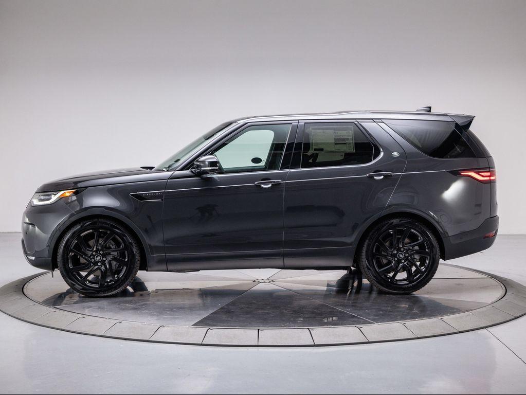 new 2025 Land Rover Discovery car, priced at $67,543
