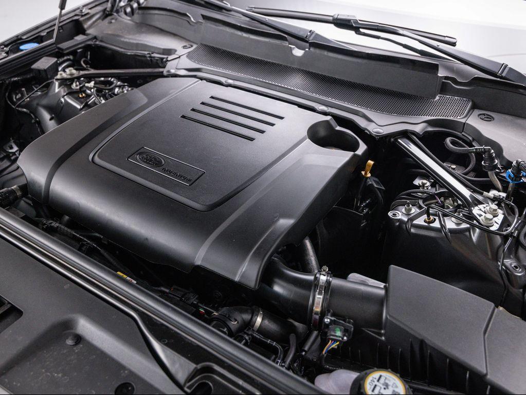 new 2025 Land Rover Discovery car, priced at $67,543