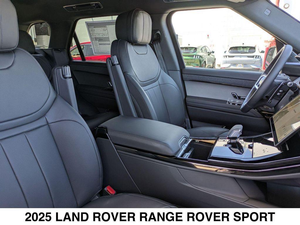 new 2025 Land Rover Range Rover Sport car