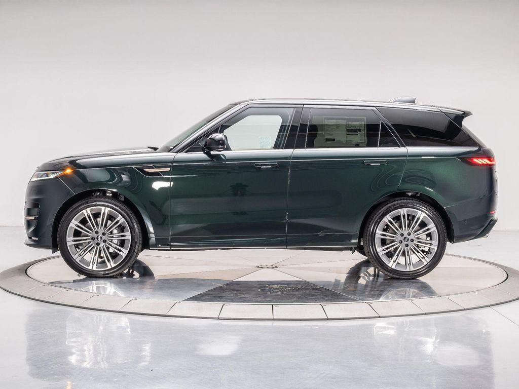 new 2025 Land Rover Range Rover Sport car