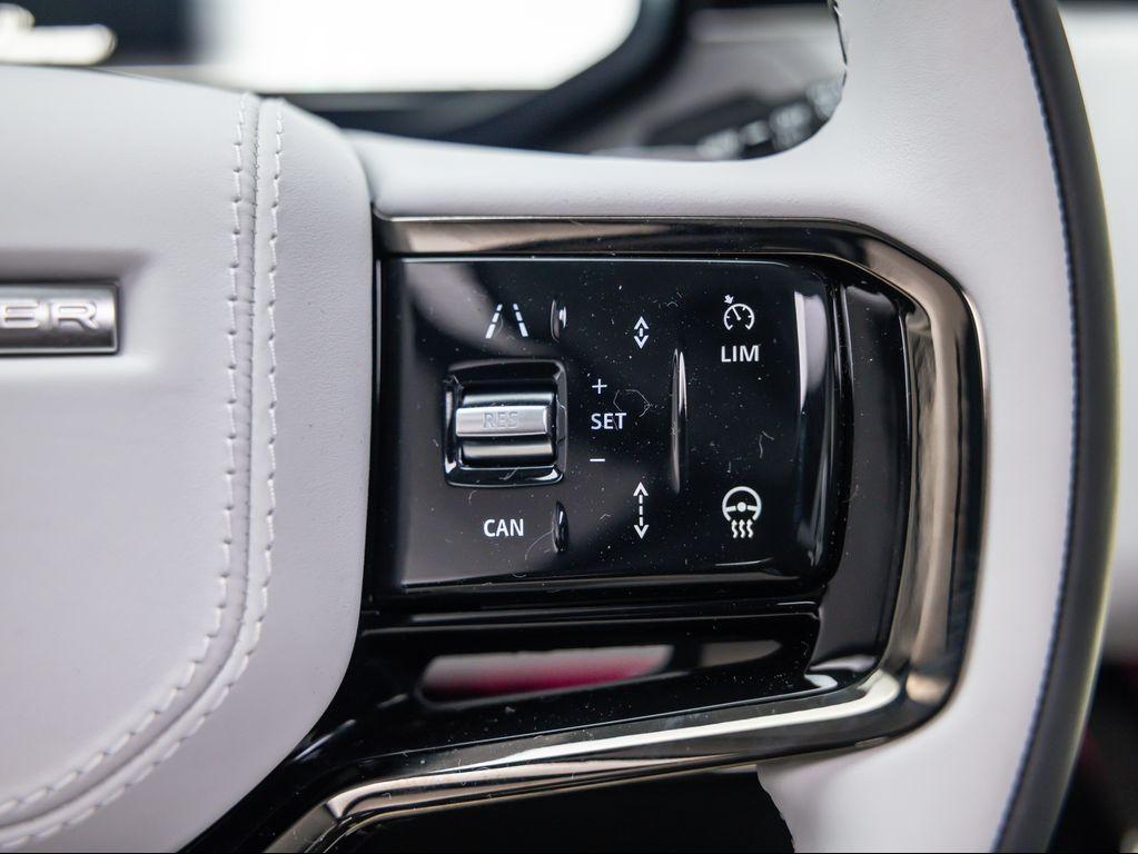 new 2025 Land Rover Range Rover Sport car