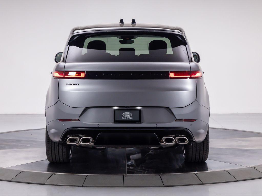 new 2025 Land Rover Range Rover Sport car