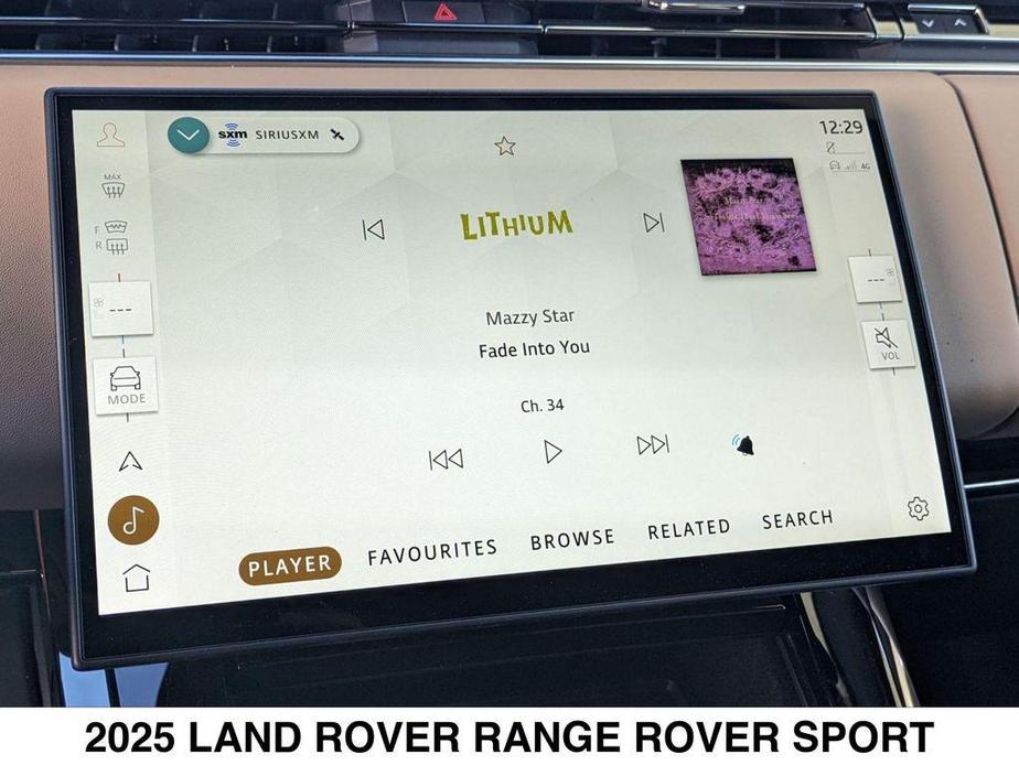 new 2025 Land Rover Range Rover Sport car