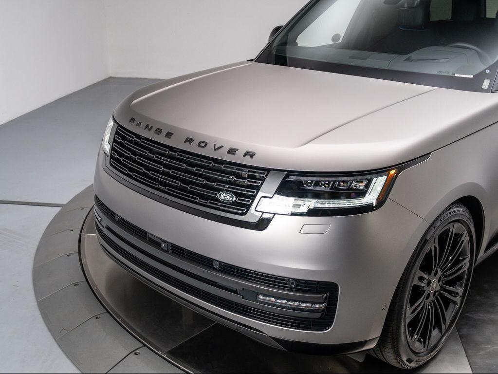 new 2025 Land Rover Range Rover car