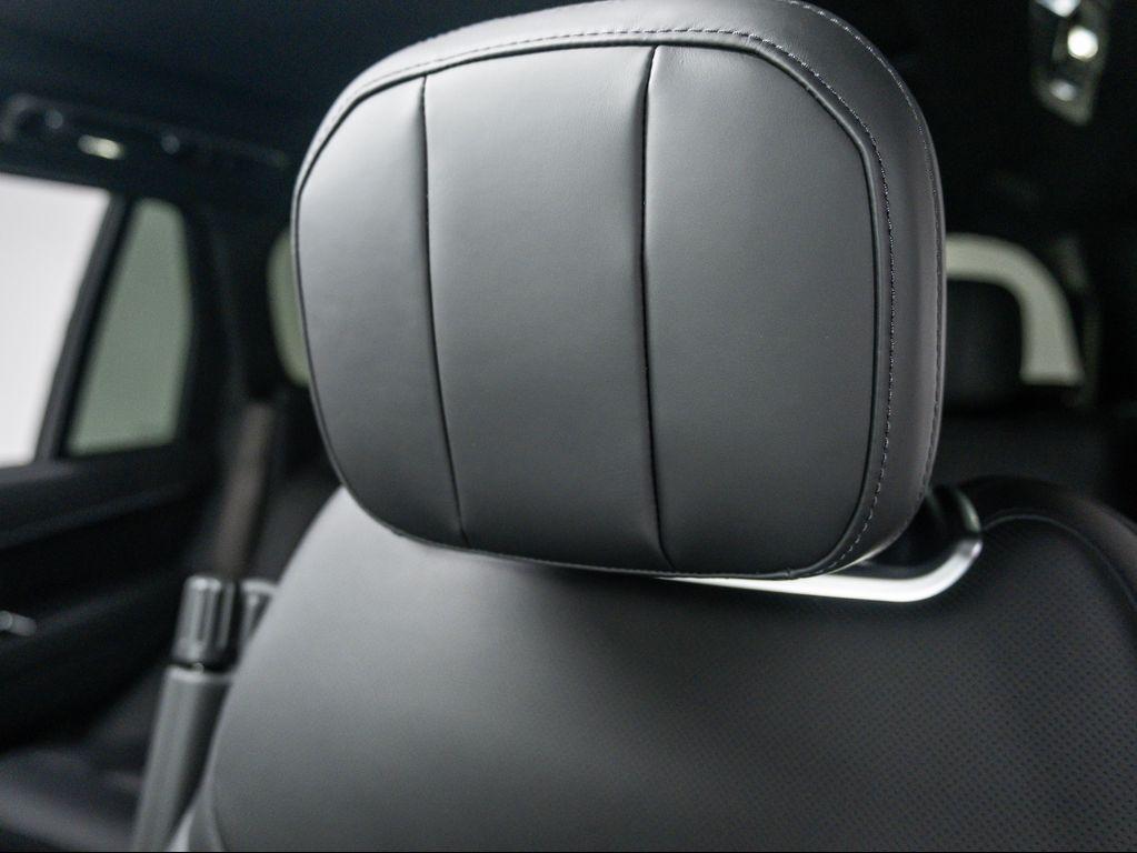 new 2025 Land Rover Range Rover car