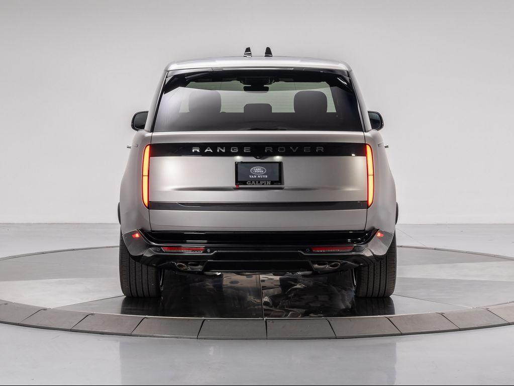 new 2025 Land Rover Range Rover car