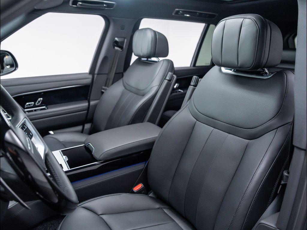 new 2025 Land Rover Range Rover car