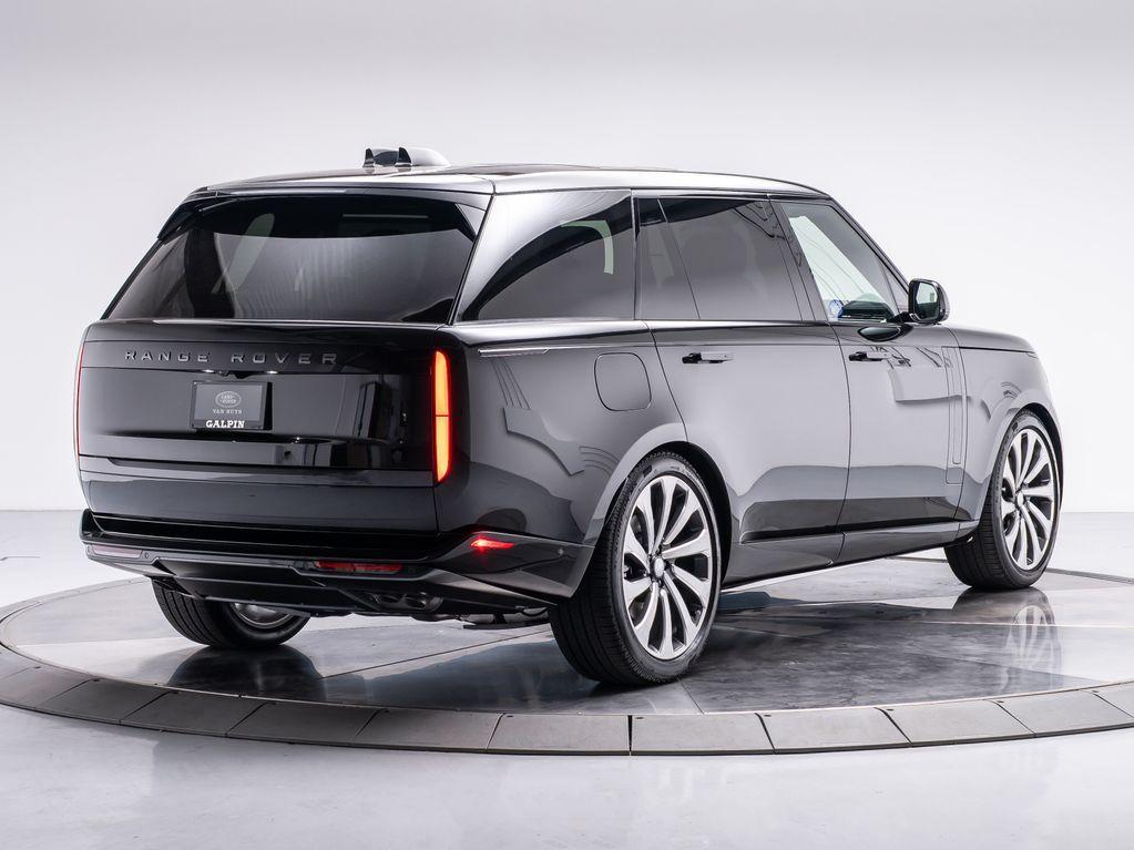 new 2025 Land Rover Range Rover car