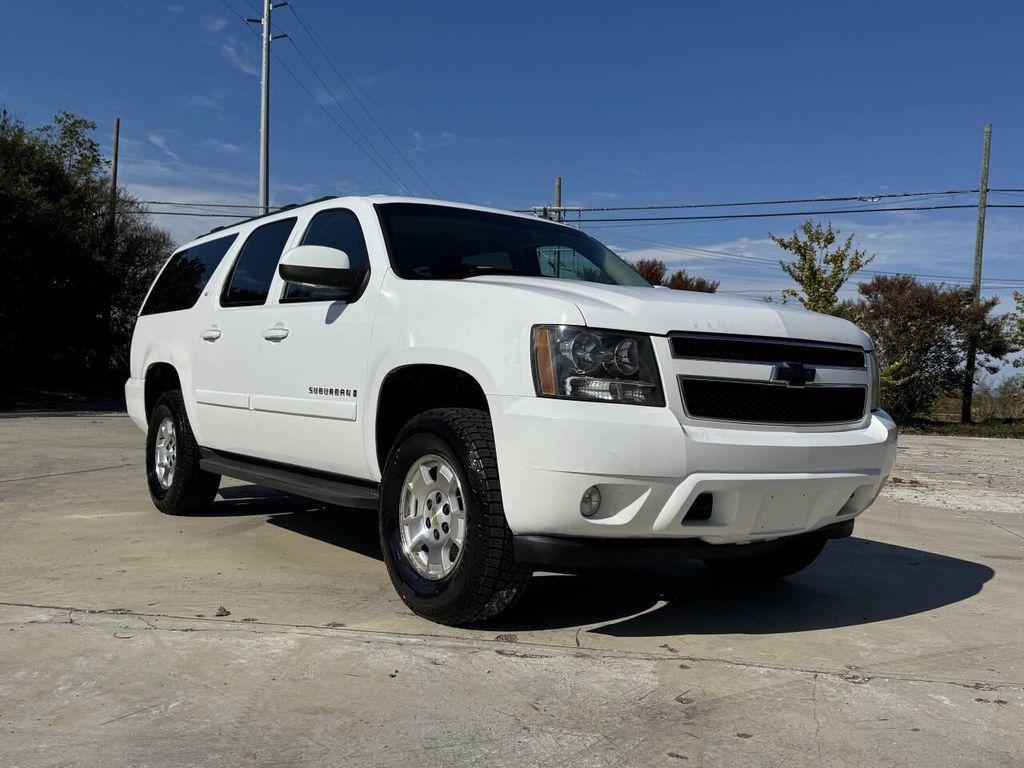 used 2007 Chevrolet Suburban car, priced at $5,975