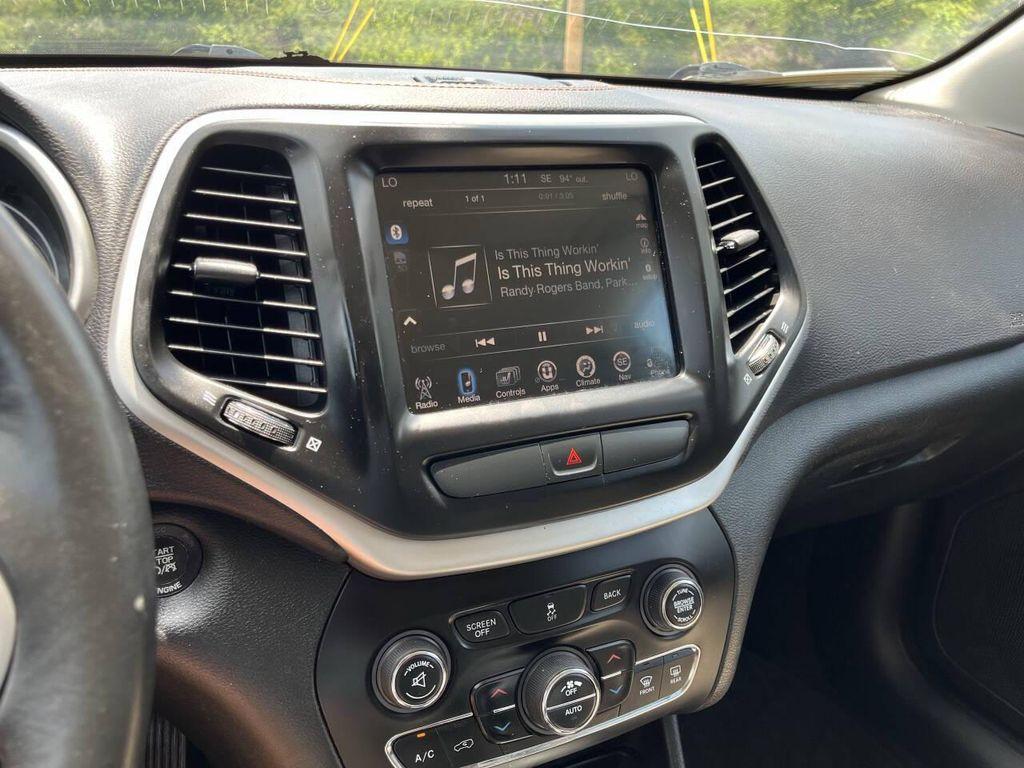 used 2015 Jeep Cherokee car, priced at $4,500