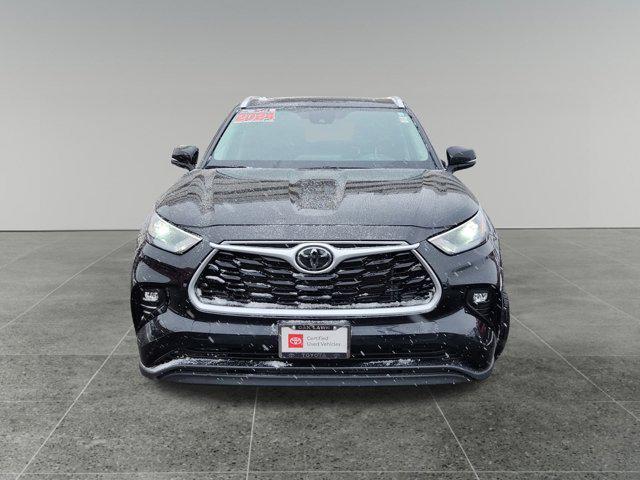 new 2024 Toyota Highlander car, priced at $42,993