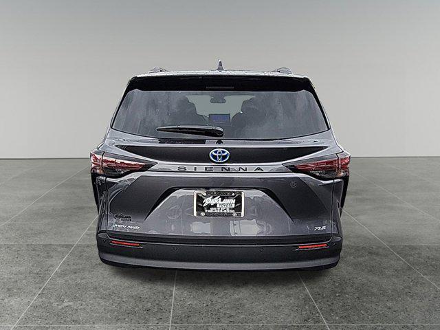 new 2025 Toyota Sienna car, priced at $49,485