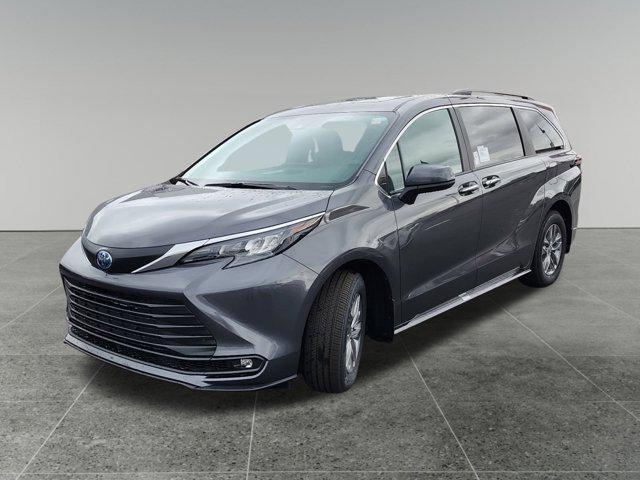 new 2025 Toyota Sienna car, priced at $49,485