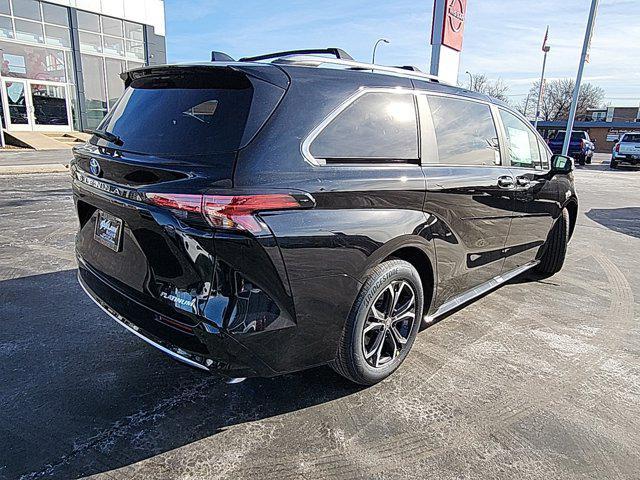 new 2025 Toyota Sienna car, priced at $60,264