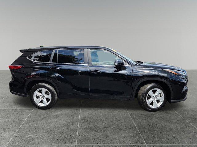 used 2023 Toyota Highlander car, priced at $36,265