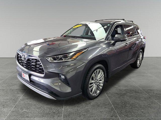 used 2024 Toyota Highlander car, priced at $52,012