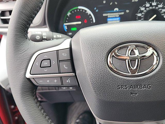 new 2025 Toyota Sienna car, priced at $48,675