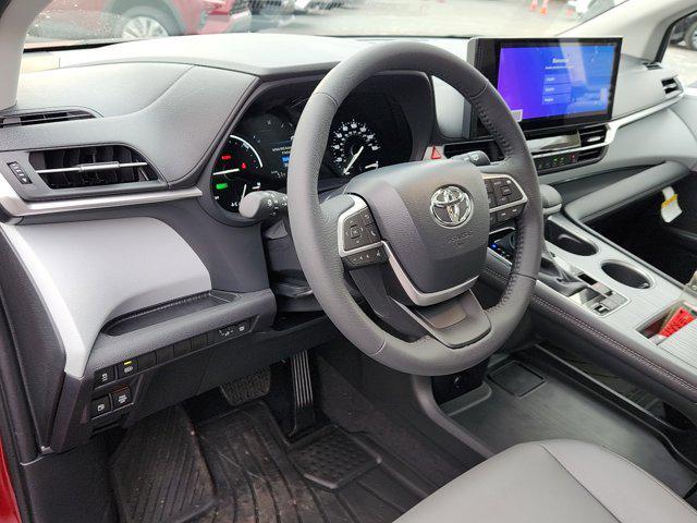 new 2025 Toyota Sienna car, priced at $48,675