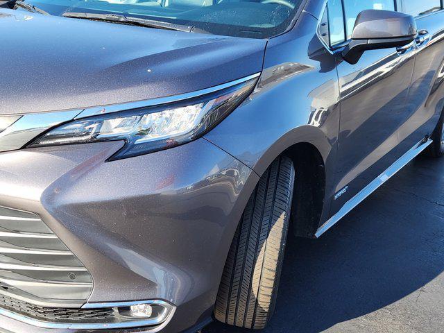 used 2021 Toyota Sienna car, priced at $37,256