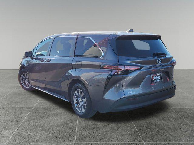 used 2021 Toyota Sienna car, priced at $37,256
