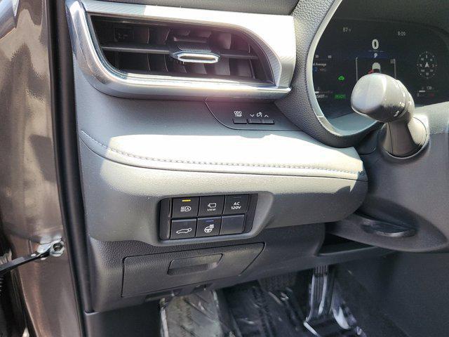 used 2023 Toyota Highlander Hybrid car, priced at $51,730