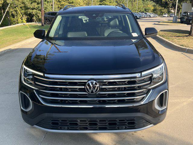 used 2024 Volkswagen Atlas car, priced at $34,400