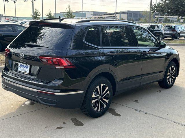 new 2024 Volkswagen Tiguan car, priced at $25,714