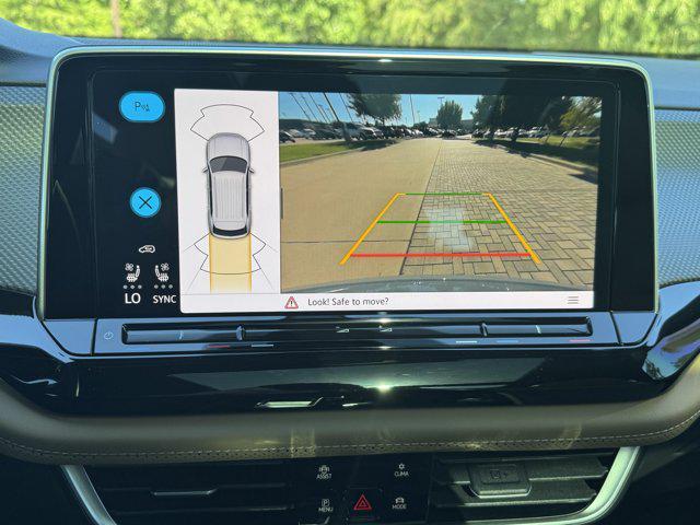 new 2026 Volkswagen Atlas Cross Sport car, priced at $50,882