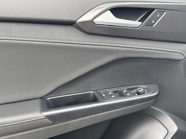new 2025 Volkswagen Taos car, priced at $32,725