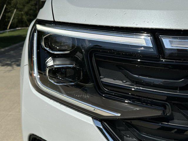 new 2026 Volkswagen Atlas Cross Sport car, priced at $51,252